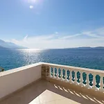 Apartment Nena St - One Bedroom With Terrace And Sea View A4