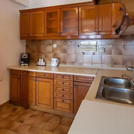 Nena St - One Bedroom With Terrace And Sea View A4