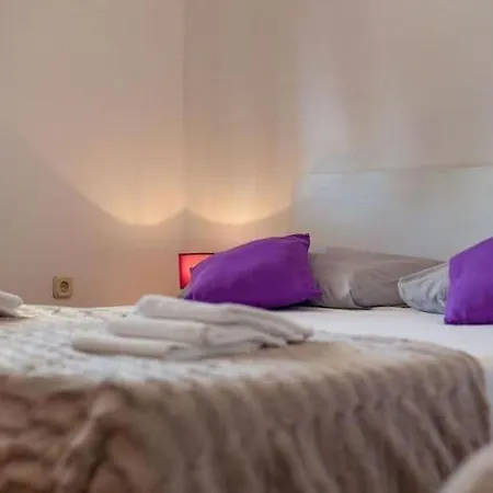 Nena St - One Bedroom With Terrace And Sea View A4 * Pisak